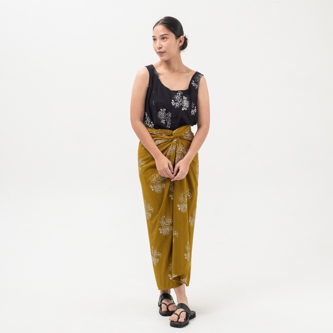 Dama Kara Suar Skirt (Rok Lilit Batik)