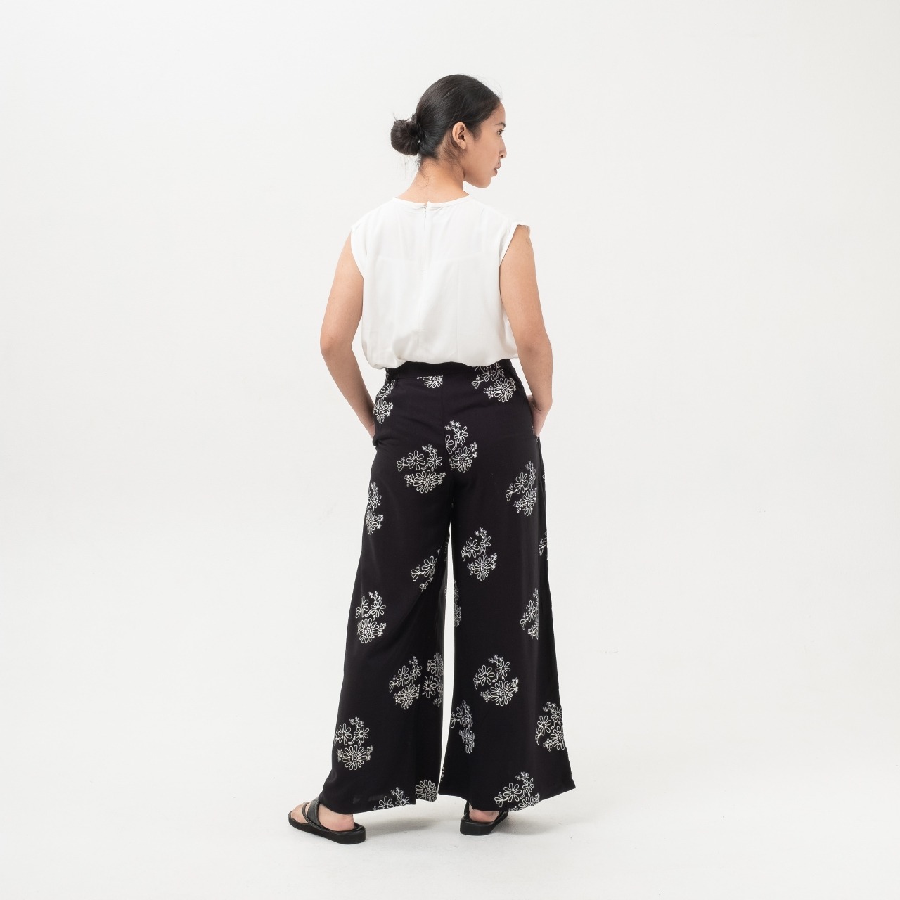 Dama Kara Suar Long Pants Zipper
