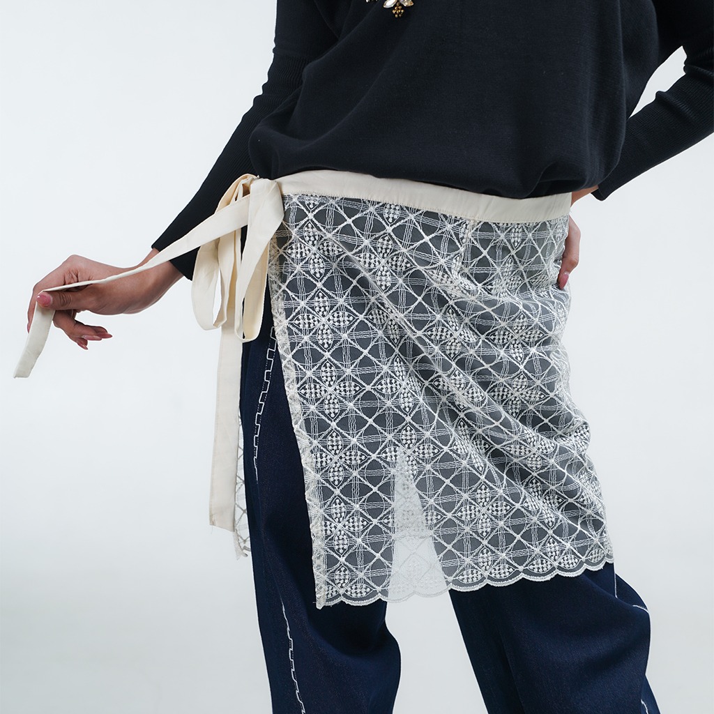 Dama Kara Basic Layering Lace Skirt