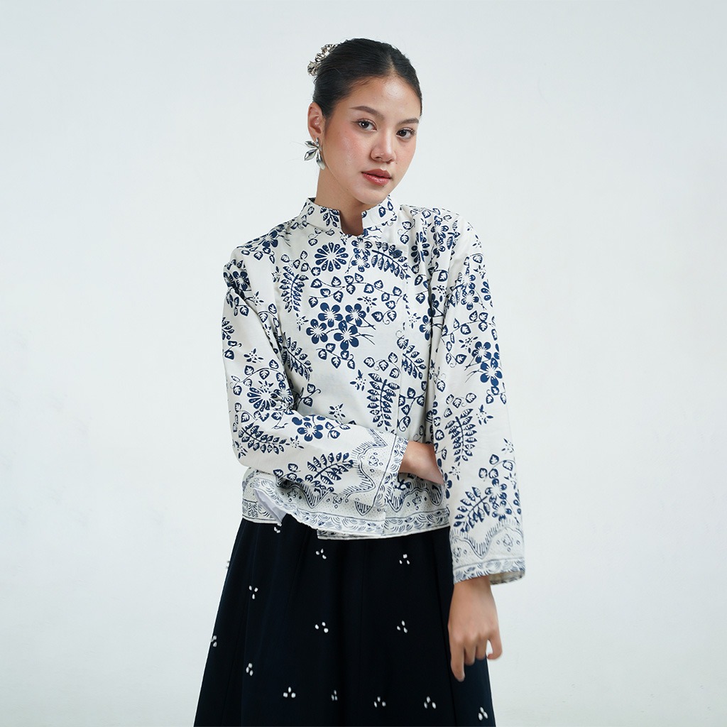 Dama Kara Arunika Janggan Women Shirt