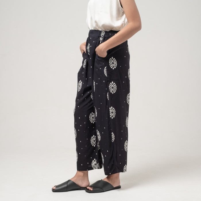 Dama Kara Kaimana Long Pants