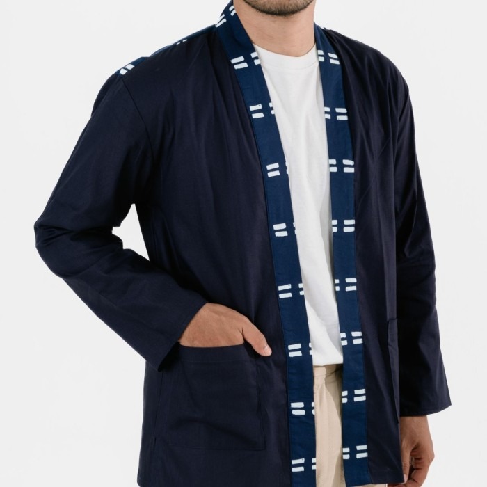 Dama Kara Gayatri Outer Men