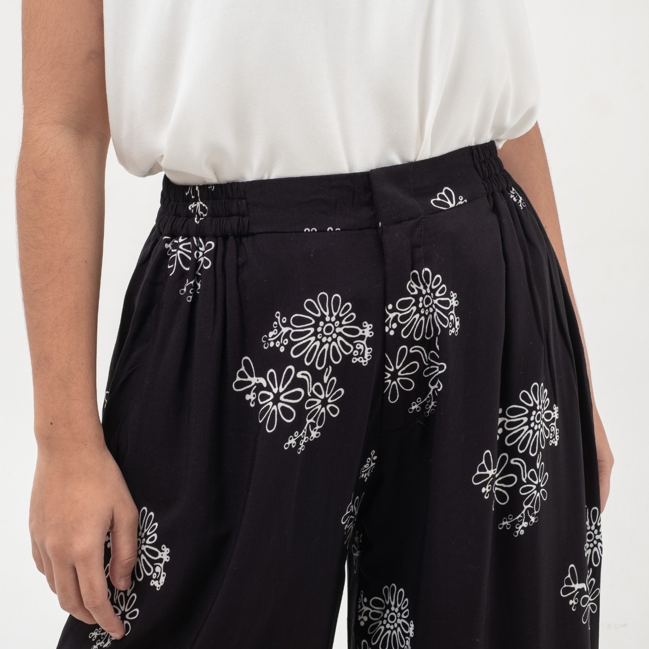 Dama Kara Suar Long Pants Zipper