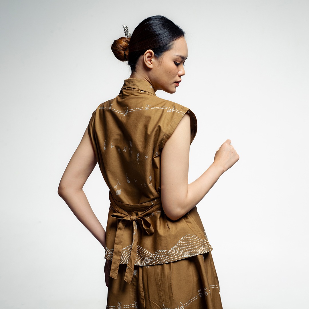 Dama Kara Kembali Encim Sleeveless