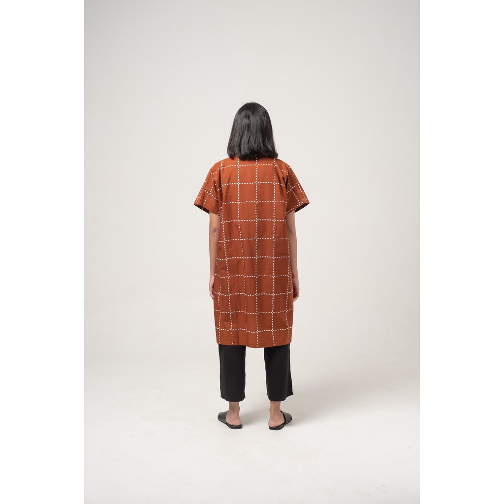 Dama Kara Lembayung Long Outer