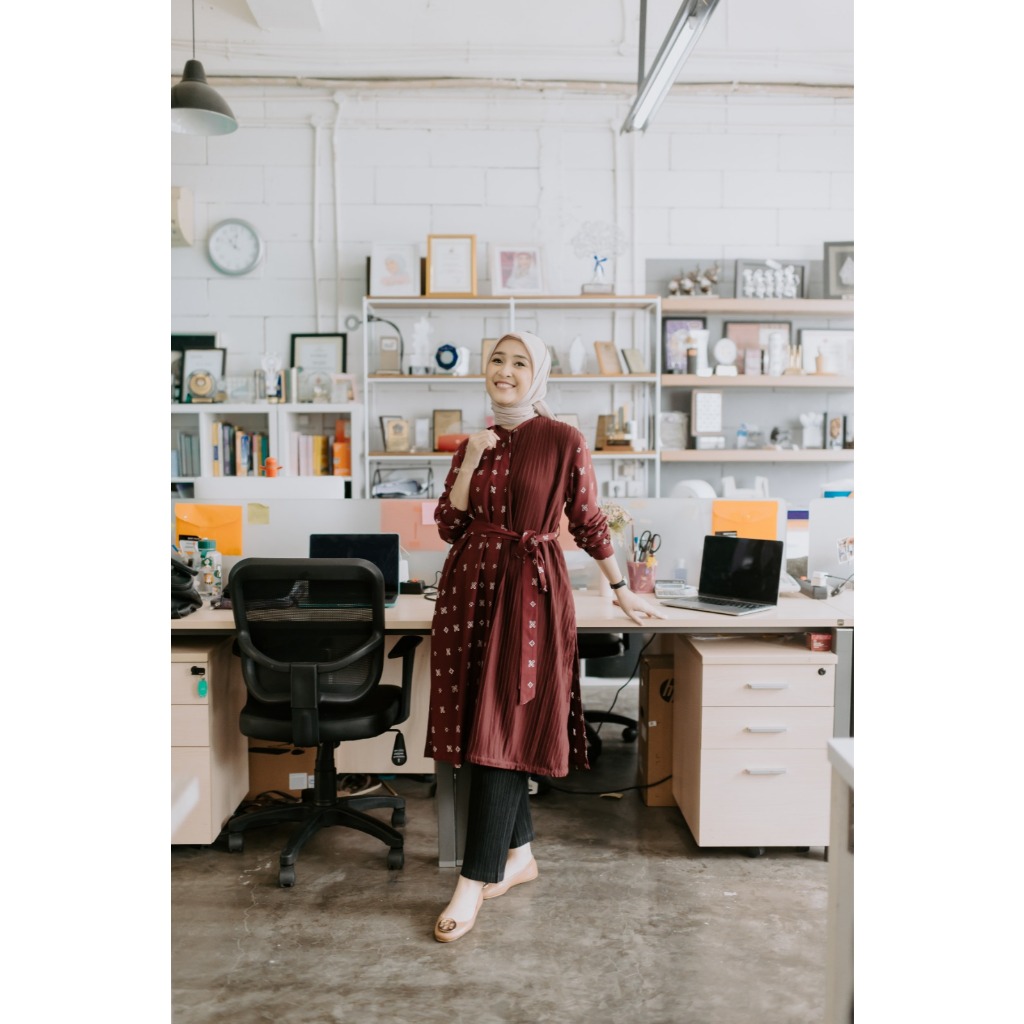 Dama Kara Hapsari Longsleeve
