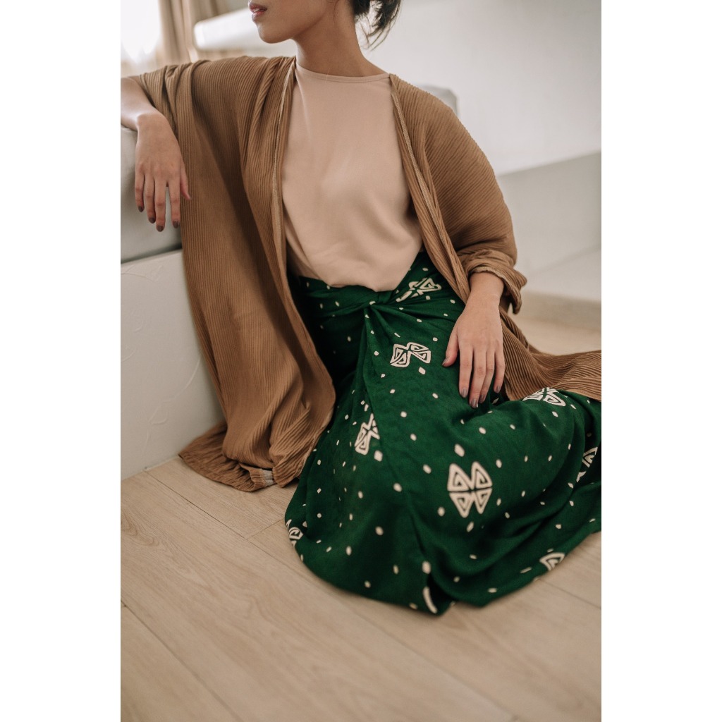 Dama Kara Kaimana Skirt (Rok Lilit Batik)