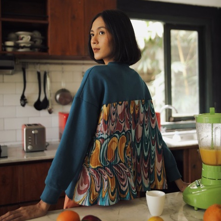 Dama Kara Rona Bian Sweater Pleats
