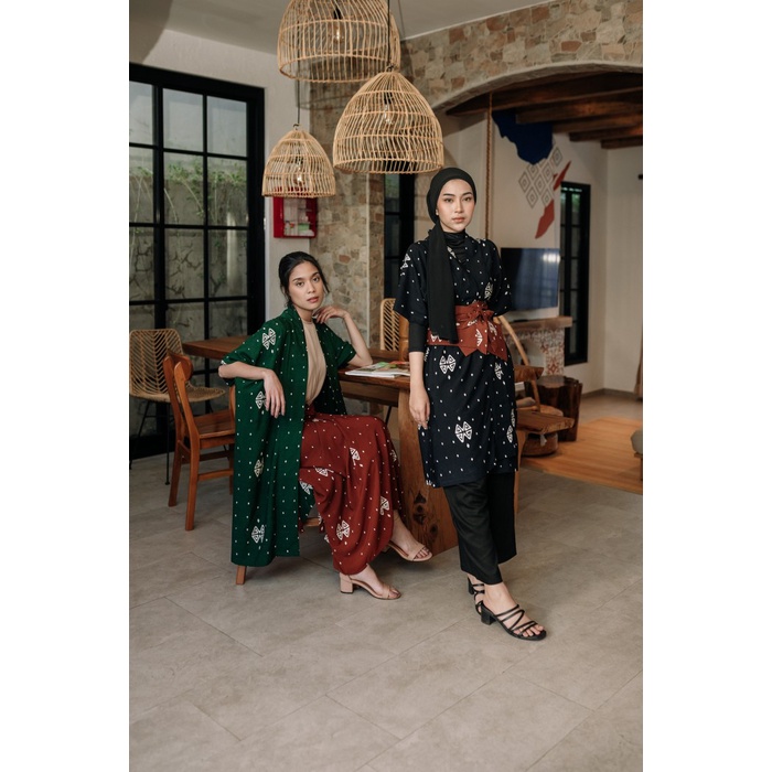 Dama Kara Kaimana Long Outer