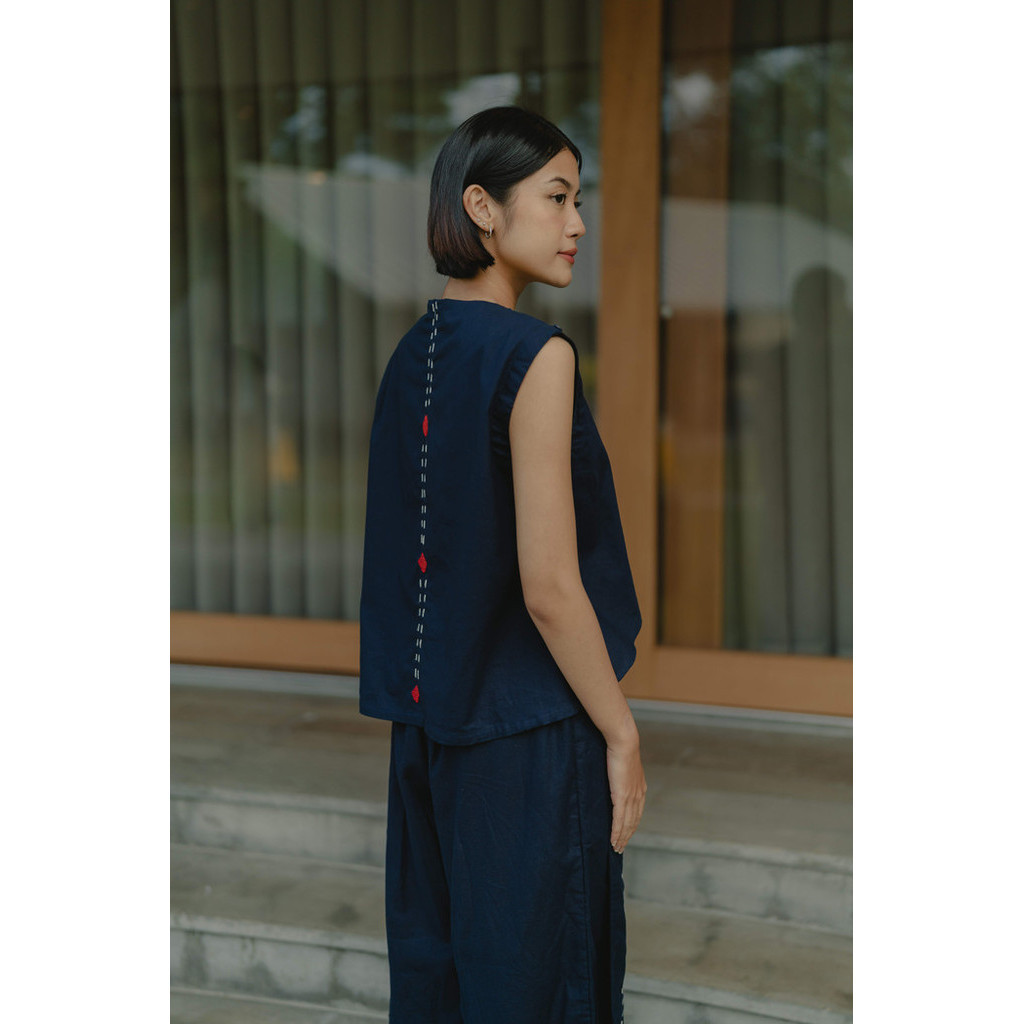 Dama Kara Jalin Top Sleeveless Sashiko