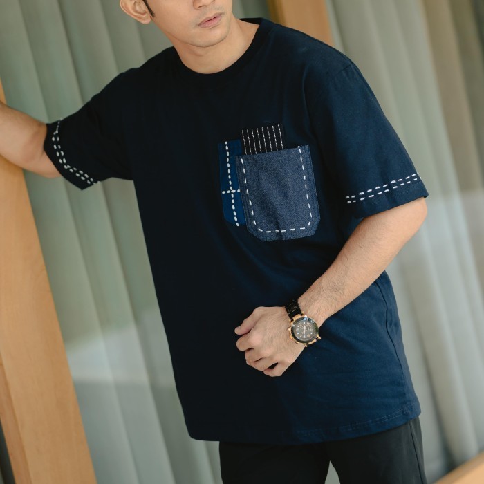 Dama Kara Jalin T-shirt Unisex Sashiko