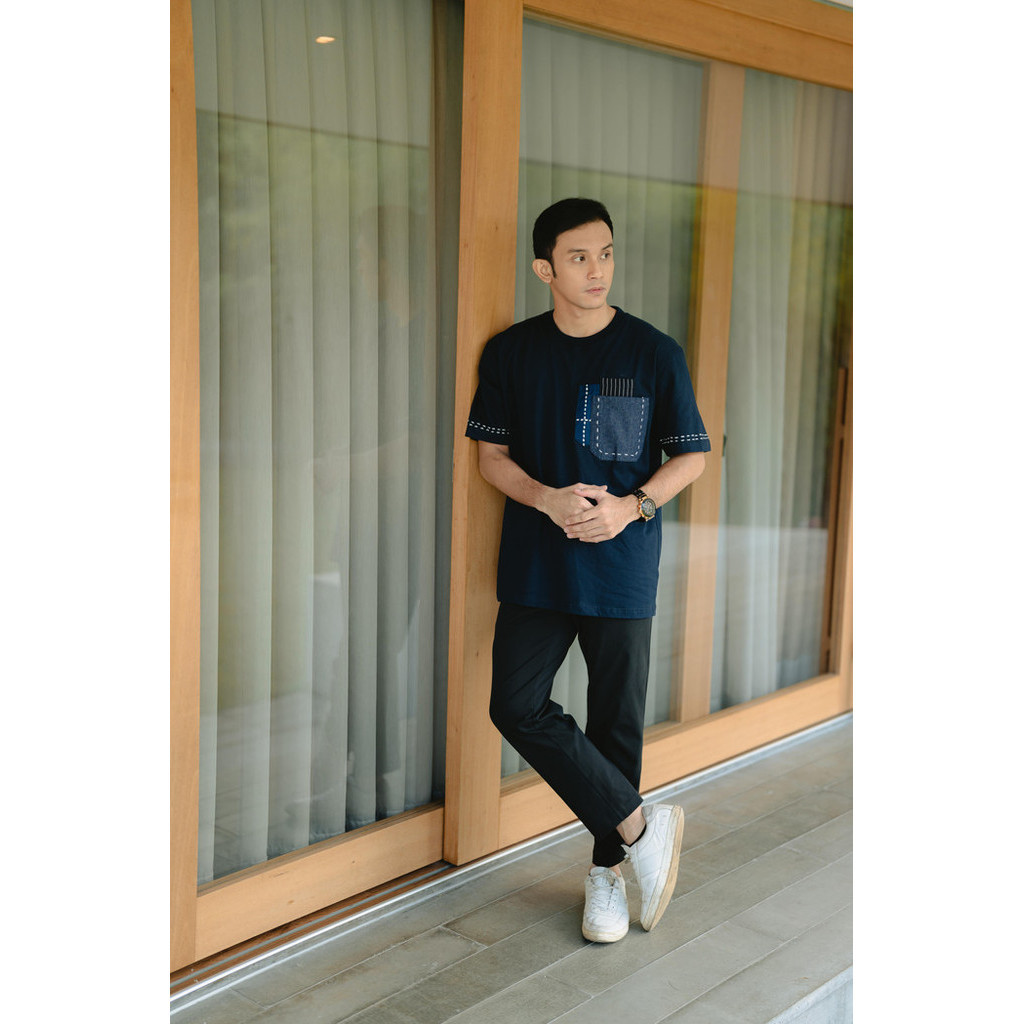 Dama Kara Jalin T-shirt Unisex Sashiko