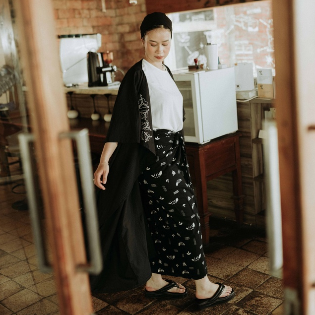 Dama Kara Kala Skirt (Rok Lilit Batik)