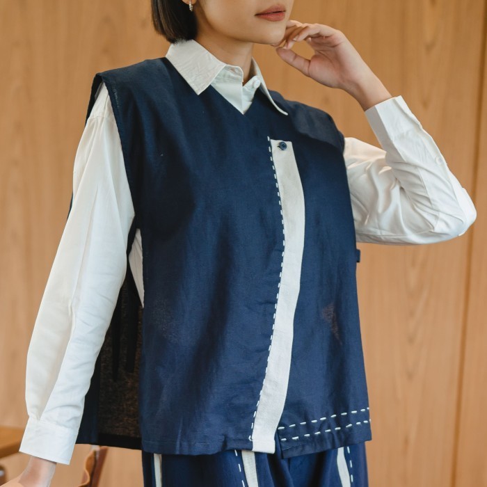 Dama Kara Jalin Vest Sashiko
