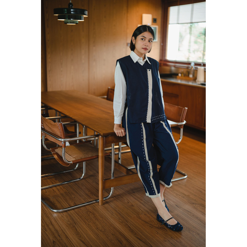 Dama Kara Jalin Vest Sashiko