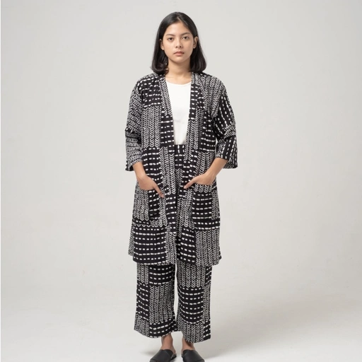 Image of Dama Kara Nirmala Set Outer