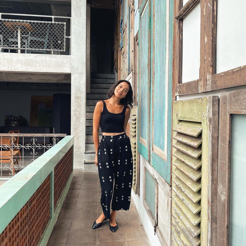 Dama Kara Pants Gayatri Series