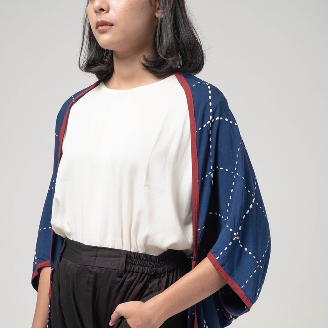 Dama Kara Lembayung Outer