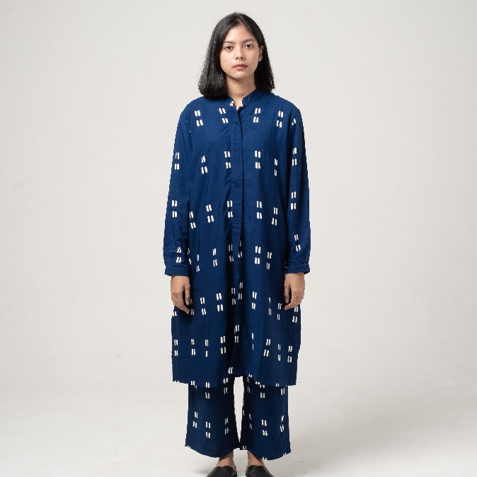 Dama Kara Top - Gayatri Tunik Navy
