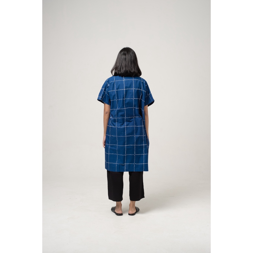 Dama Kara Lembayung Long Outer
