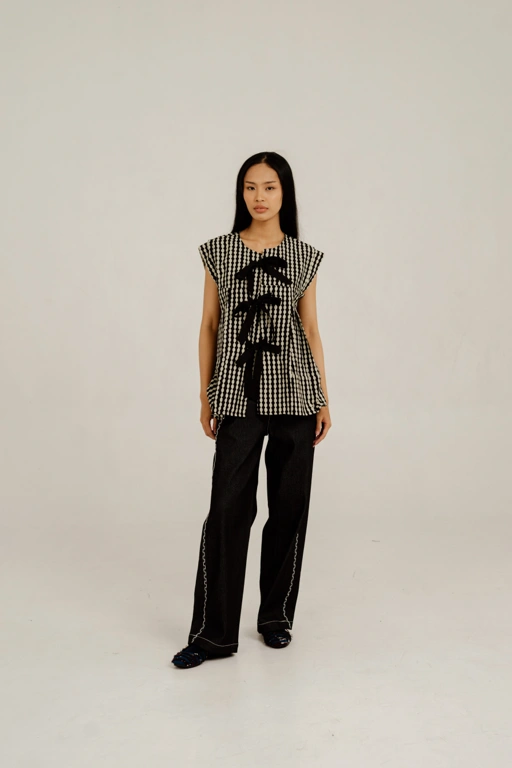 Image of Dama Kara Setala Bow Top