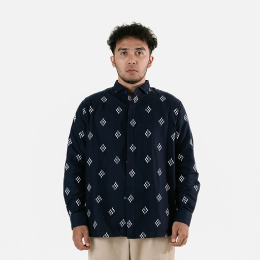 Image of Dama Kara Arkana Embroidery Shirt 