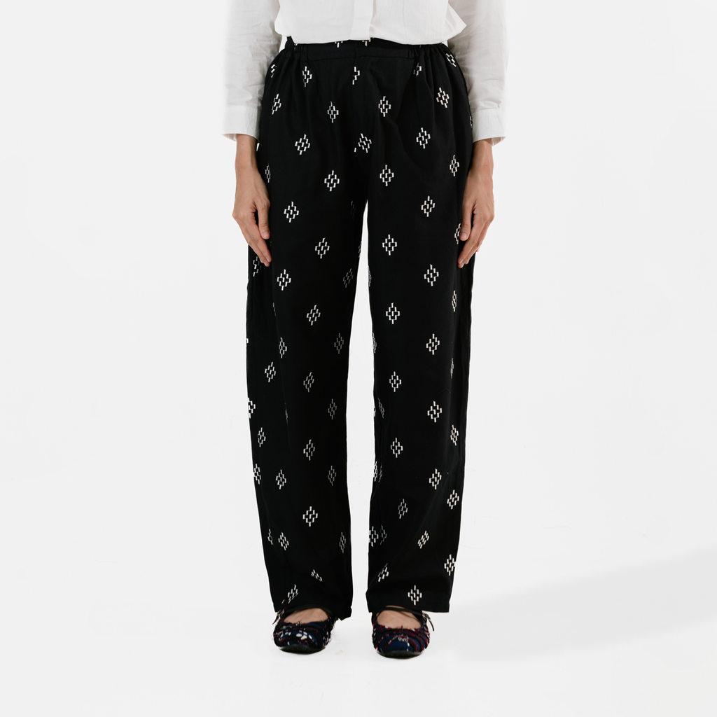 Dama Kara Arkana Embroidery Pants