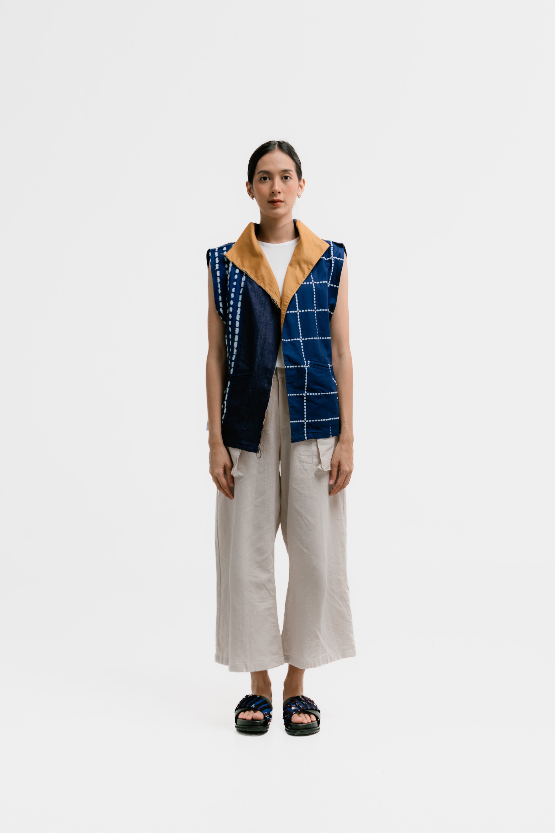 Dama Kara Lembayung Raw Vest 