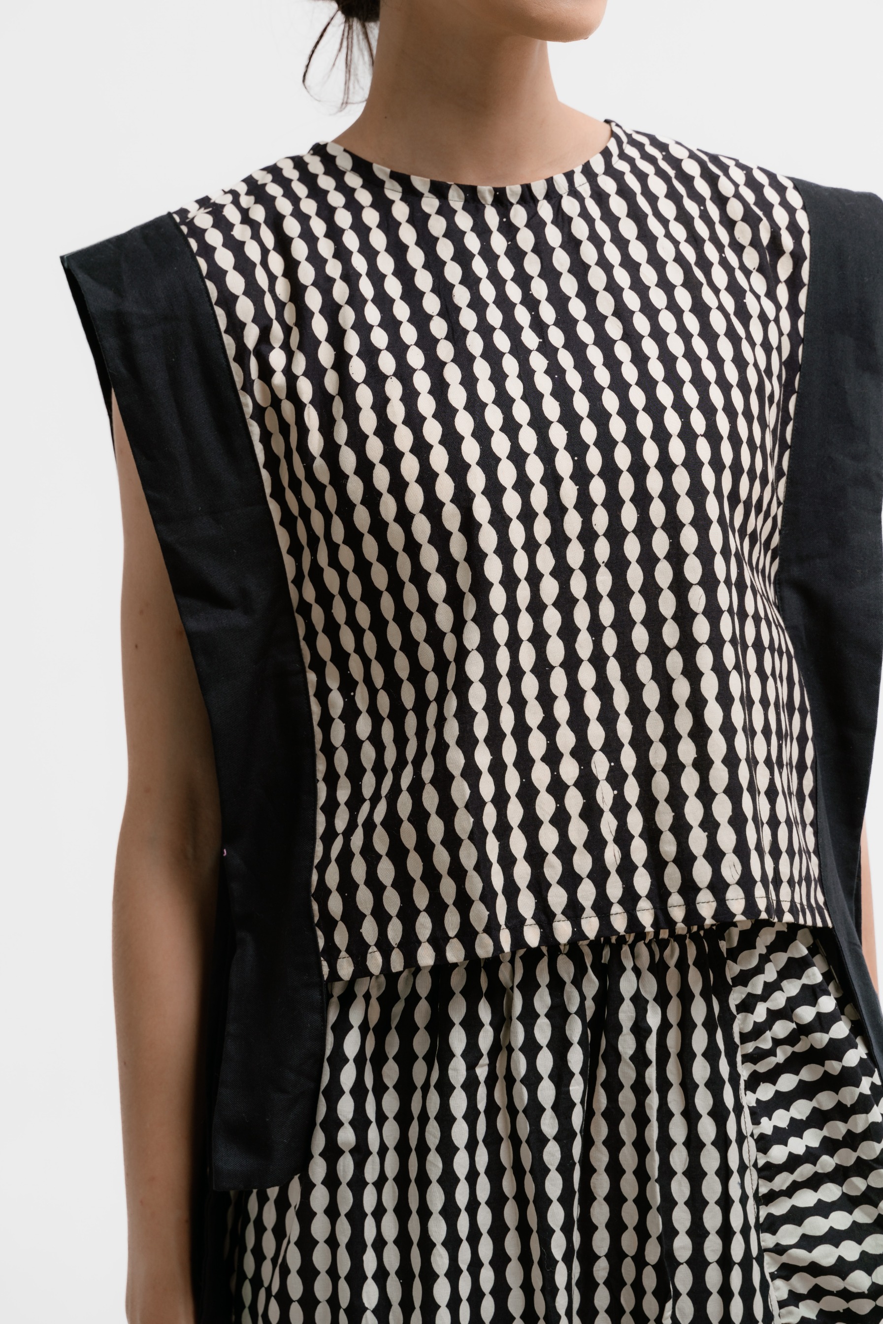 Dama Kara Setala Vest