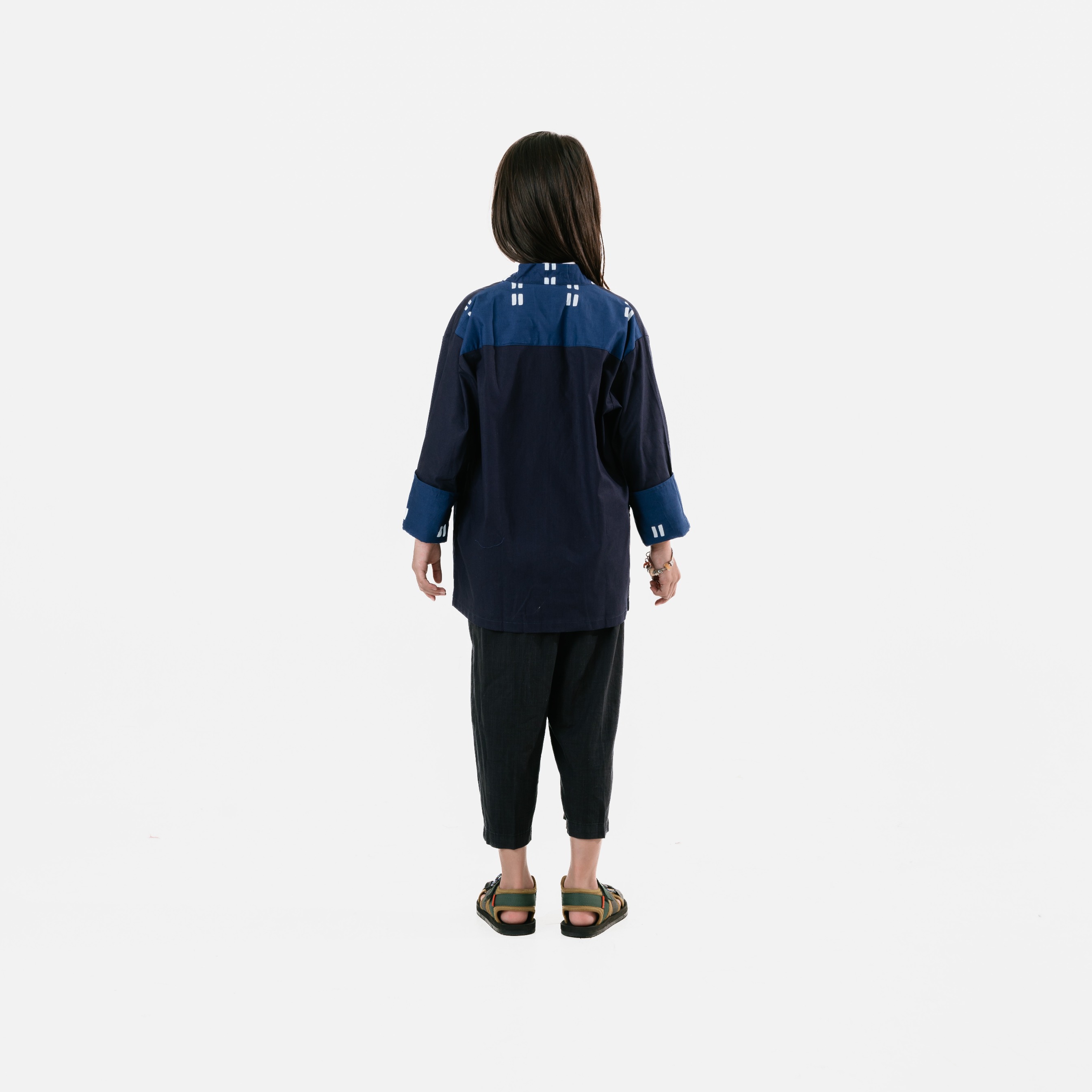Dama Kara Gayatri Outer Kids
