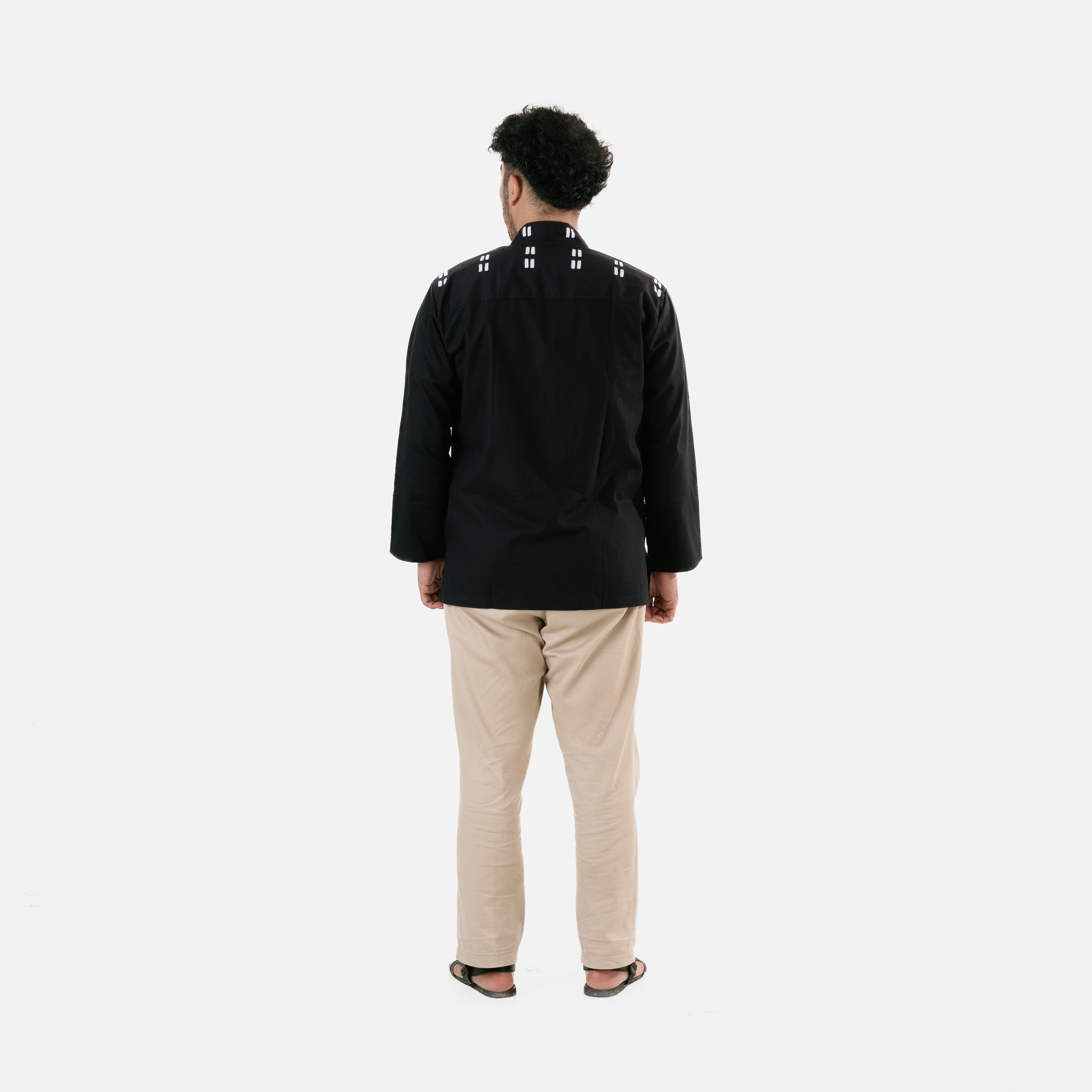 Dama Kara Gayatri Outer Men