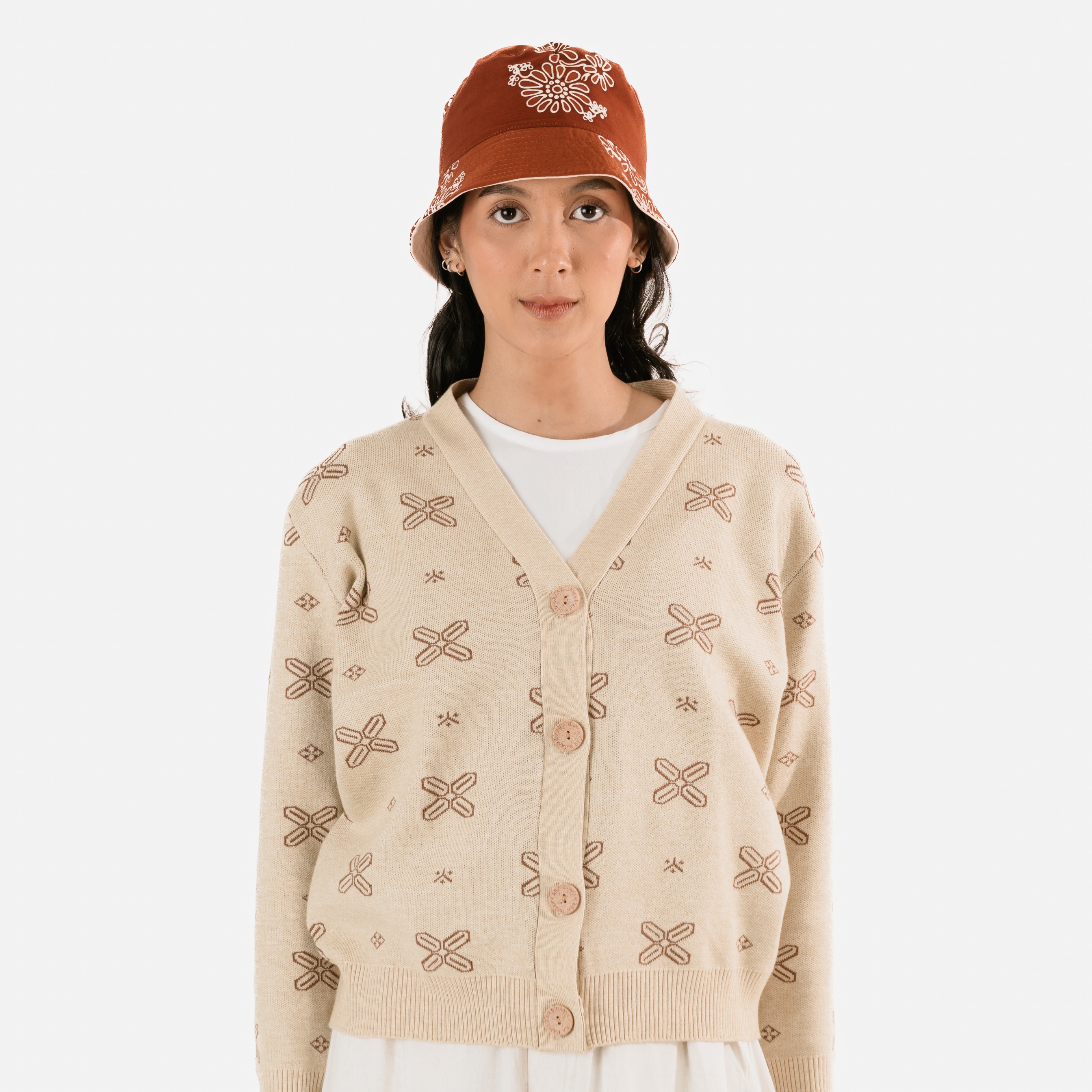 Dama Kara Suar Bucket Hat