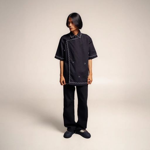 Dama Kara Senarai Kemeja Janggan Sashiko Shortsleeve