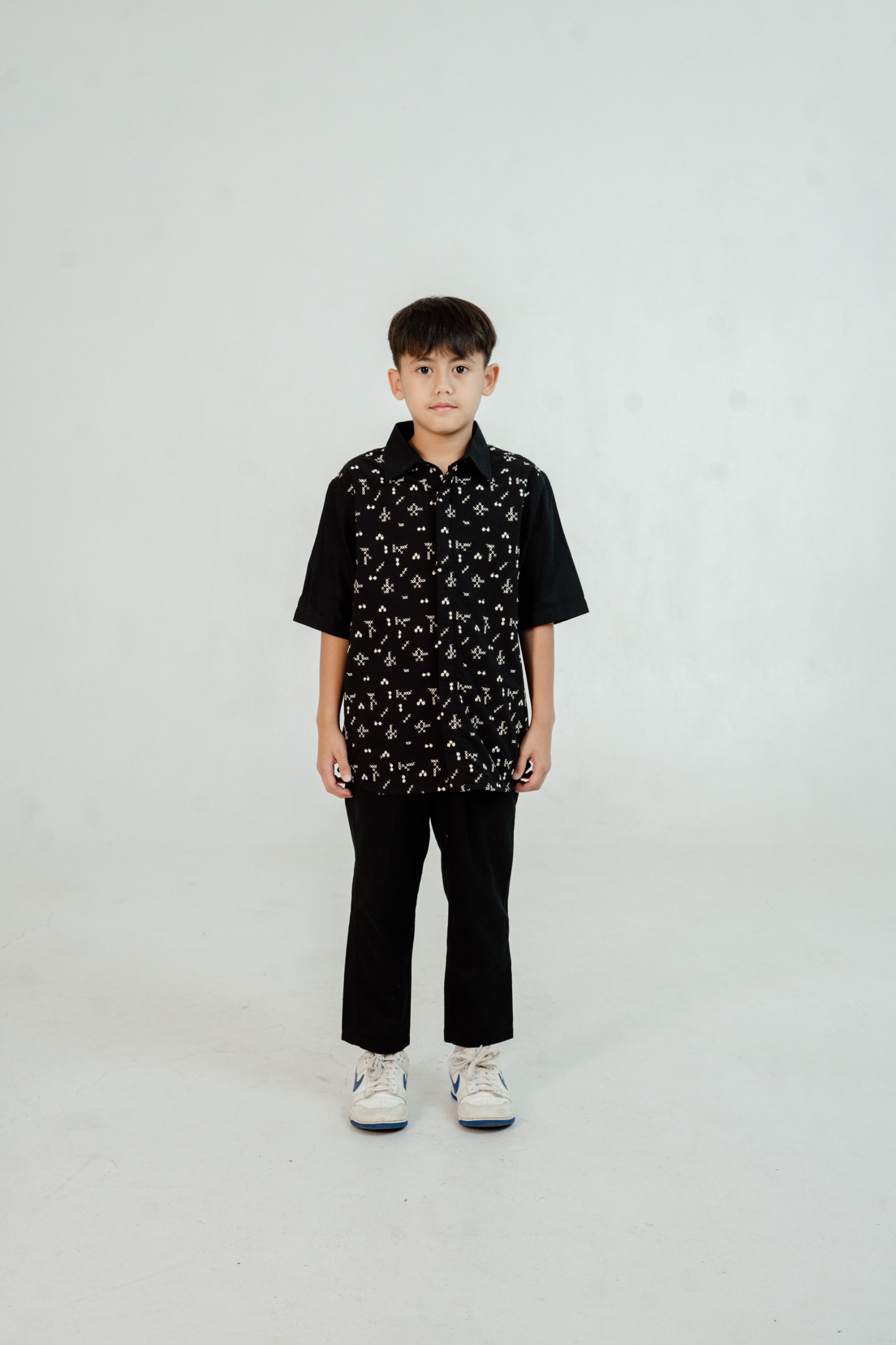 Dama Kara Kusuma Shirt Shortsleeve Kids