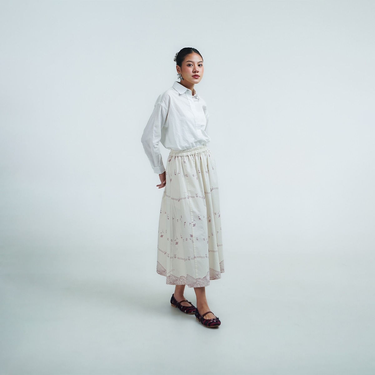 Dama Kara Kembali Panel Skirt