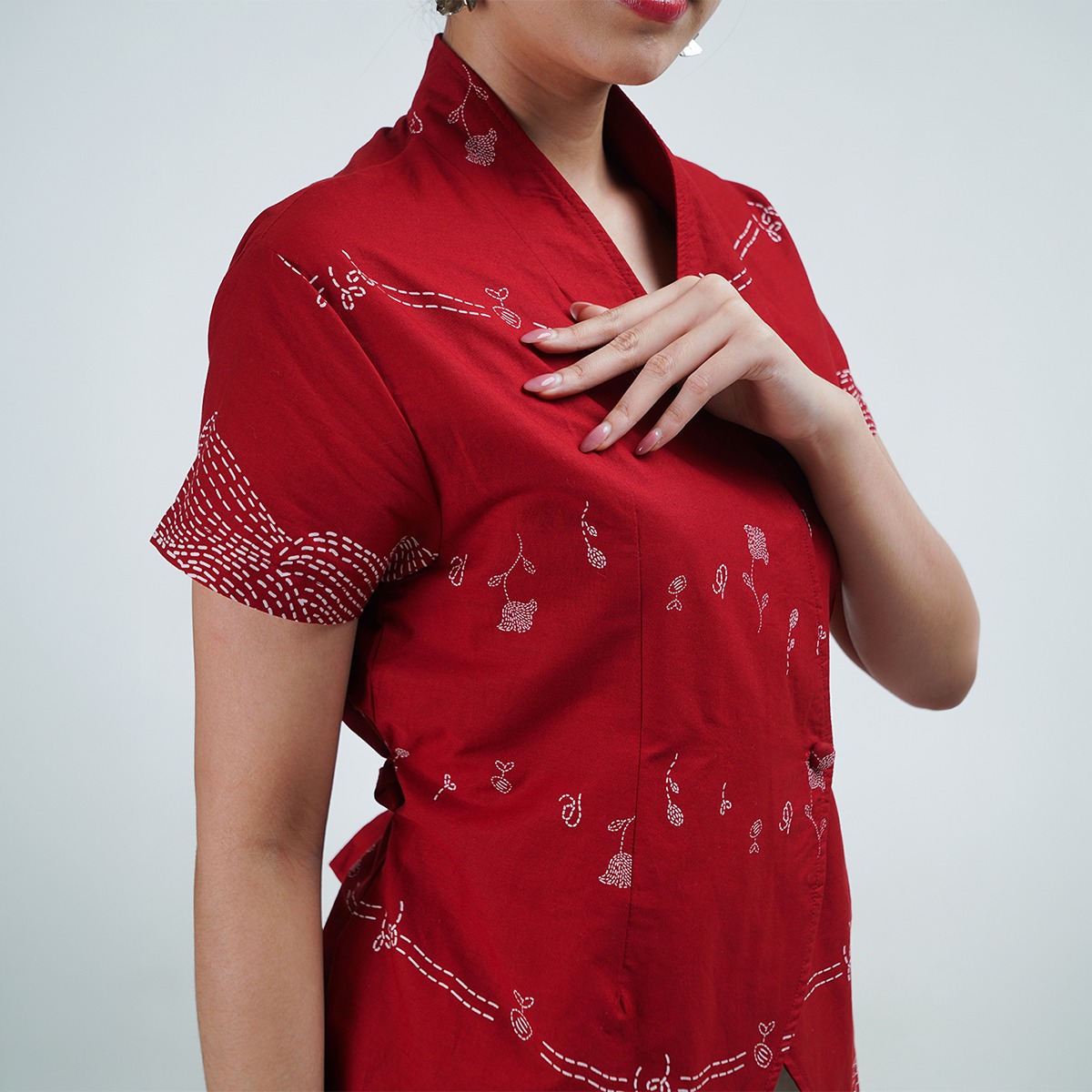 Dama Kara Kembali Blouse Shortsleeve