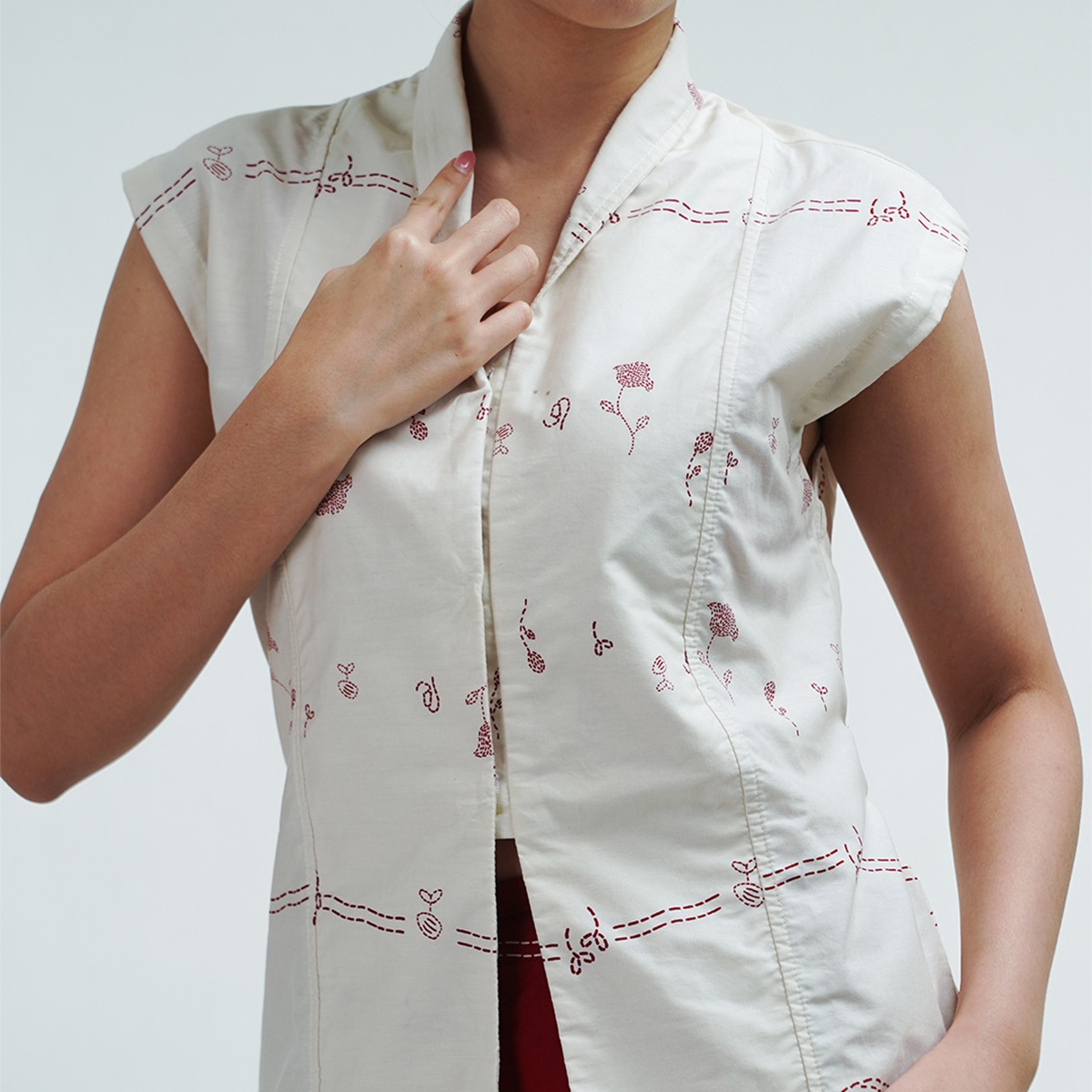 Dama Kara Kembali Encim Sleeveless