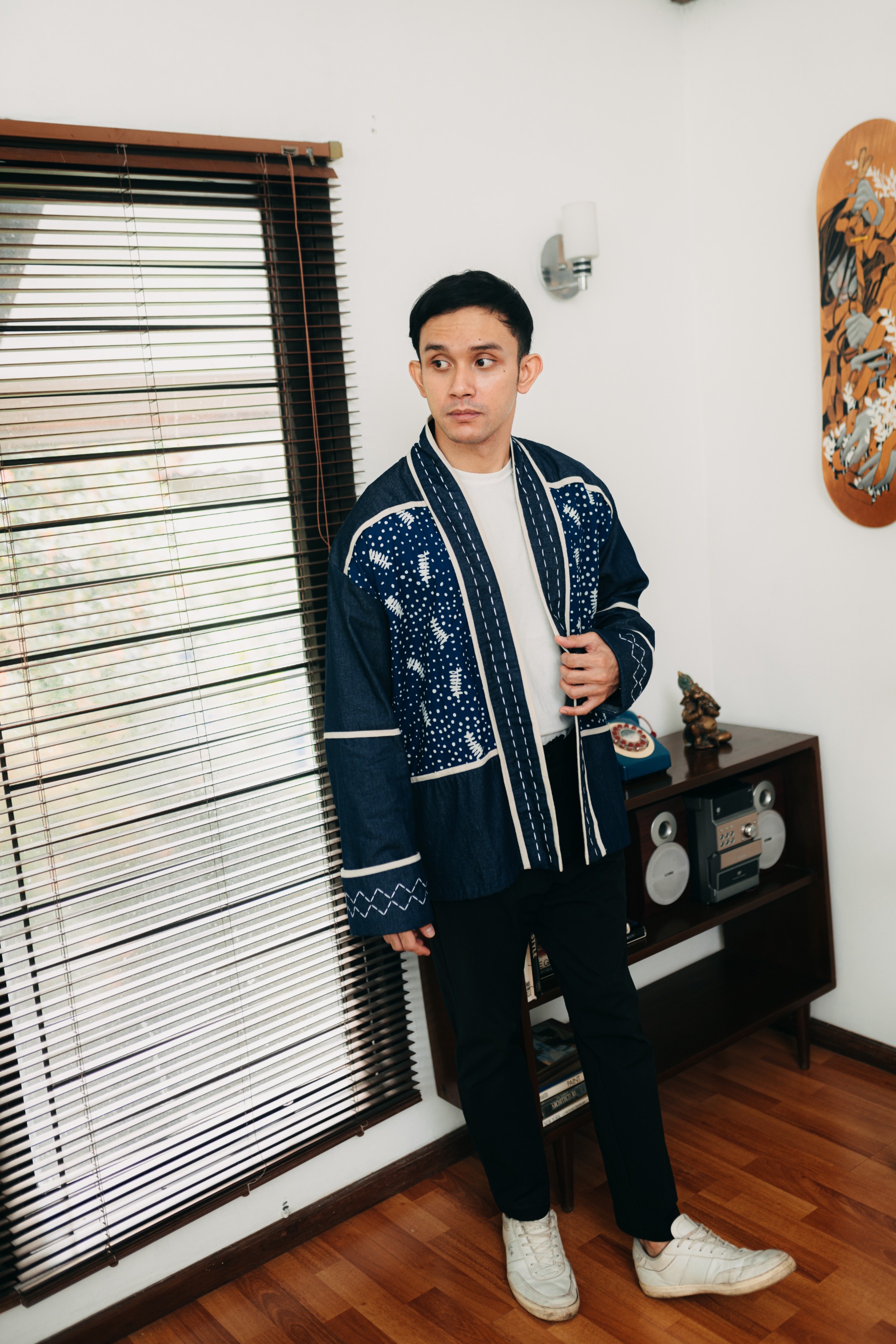Dama Kara Harsa Outer