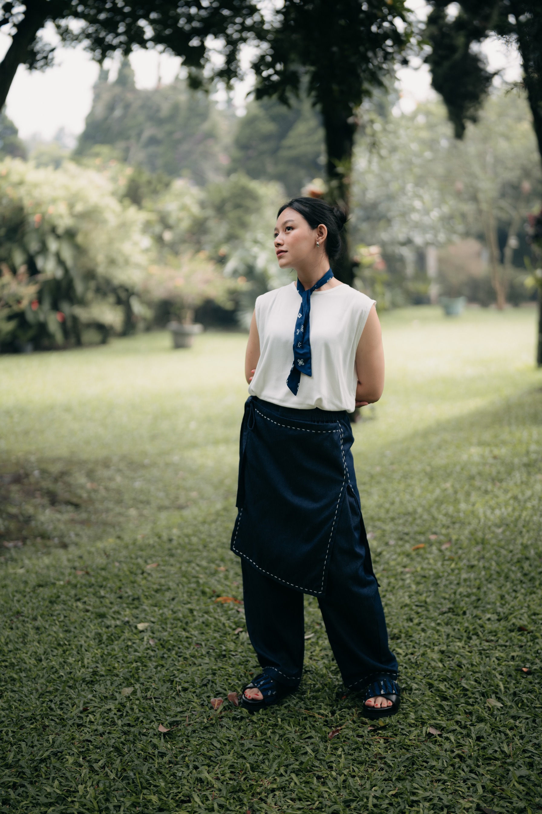 Dama Kara Basic Denim Sashiko Apron Pants