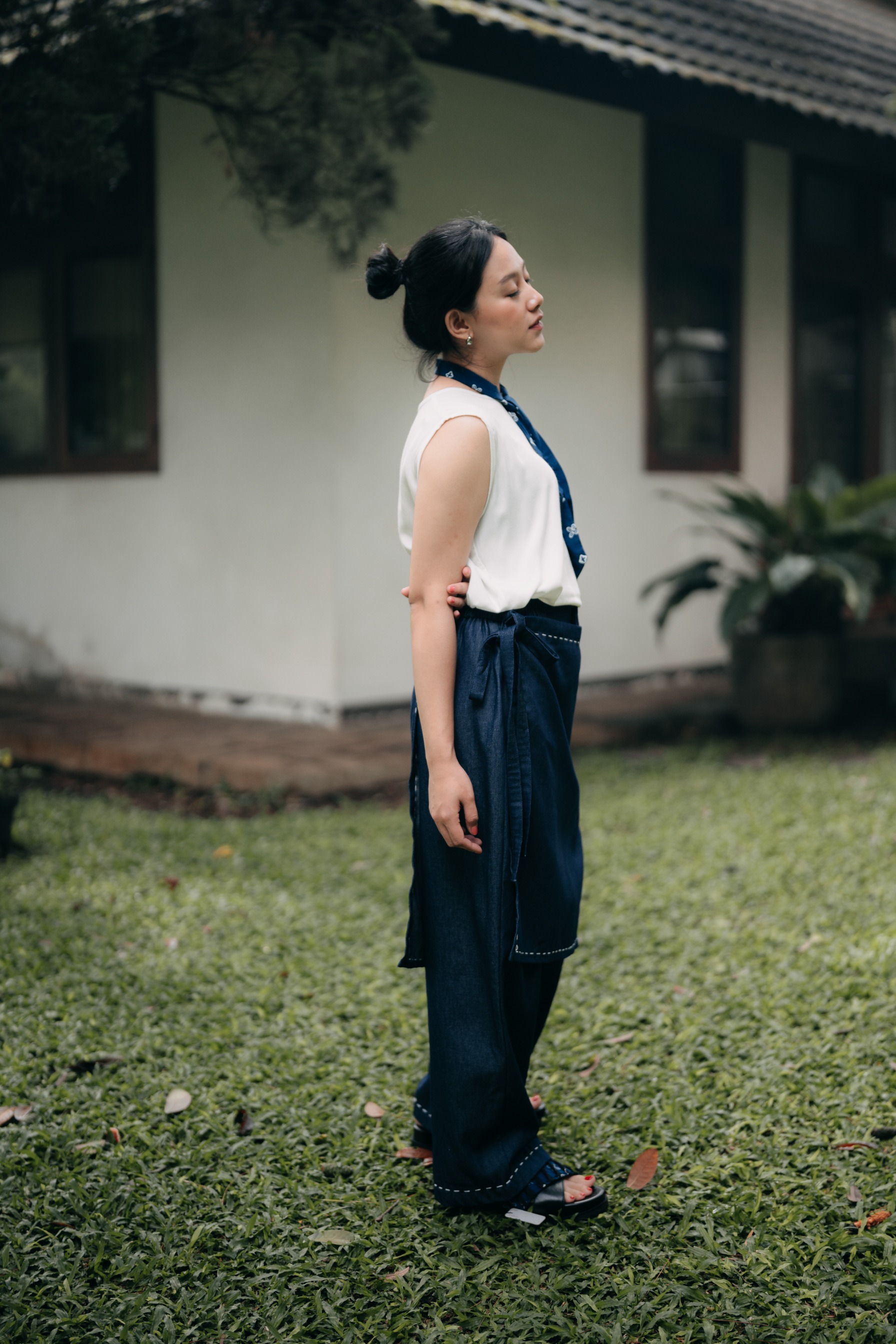 Dama Kara Basic Denim Sashiko Apron Pants