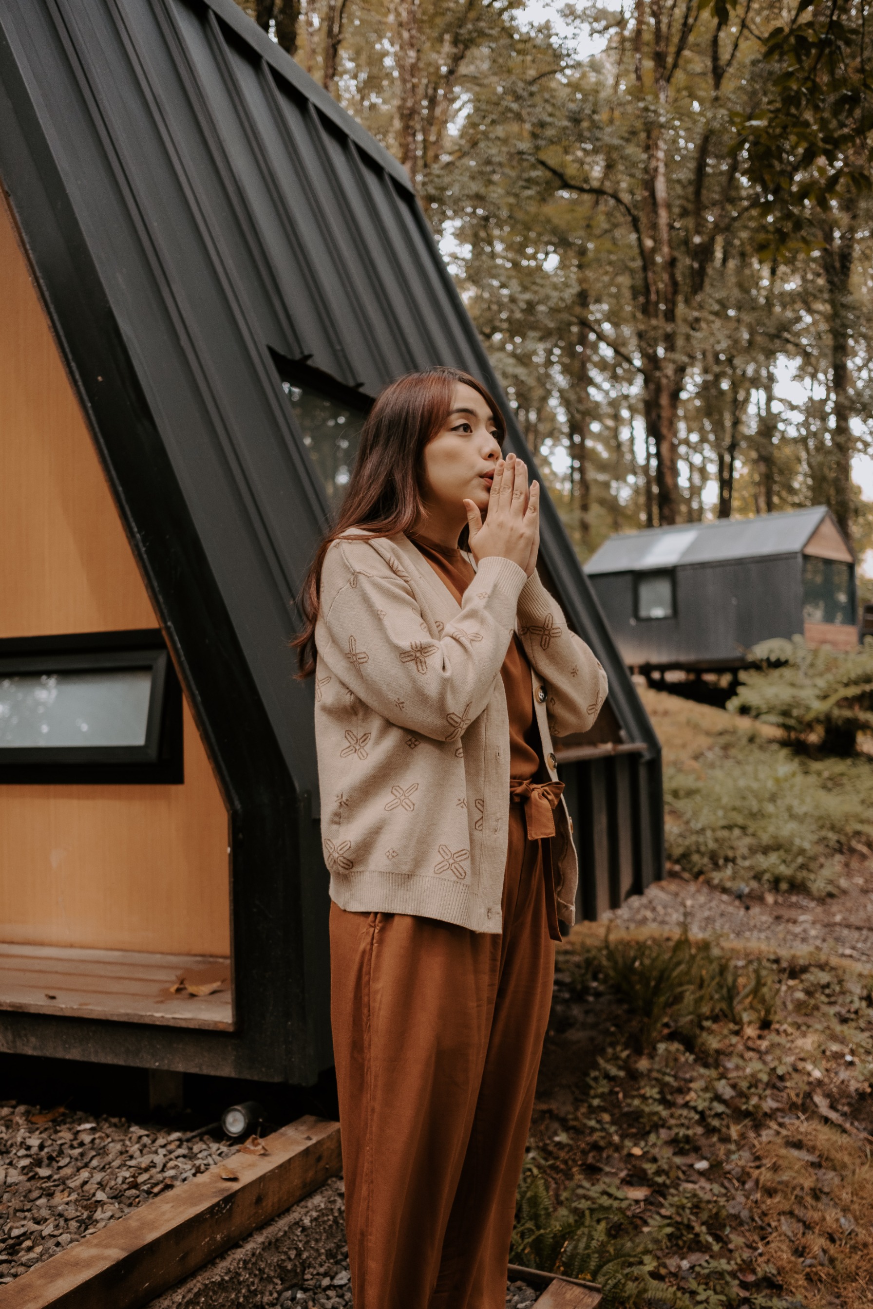 Dama Kara Hapsari Cardigan Rajut