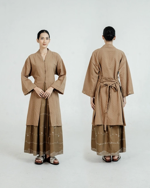 Image of Dama Kara Ranum Tunik