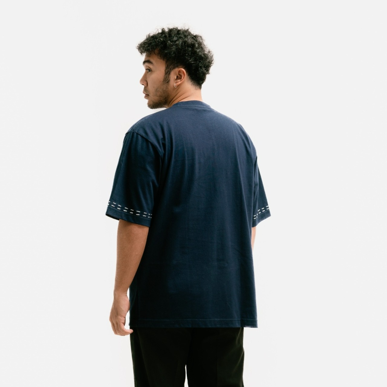 Dama Kara Jalin T-shirt Unisex Sashiko