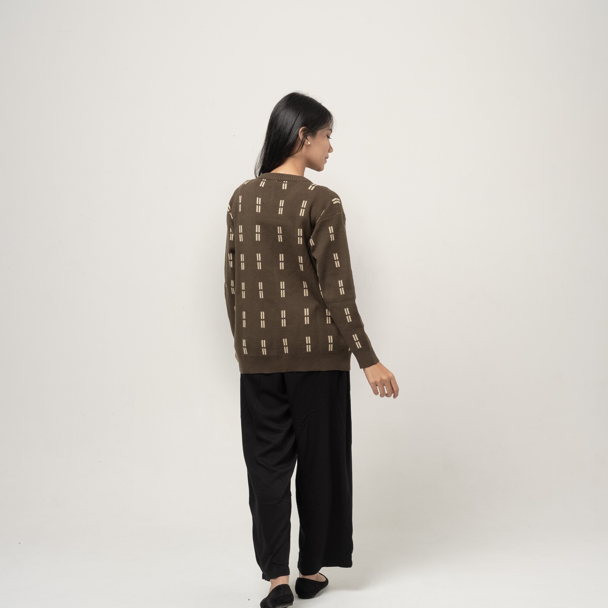 Dama Kara Gayatri Sweater Rajut