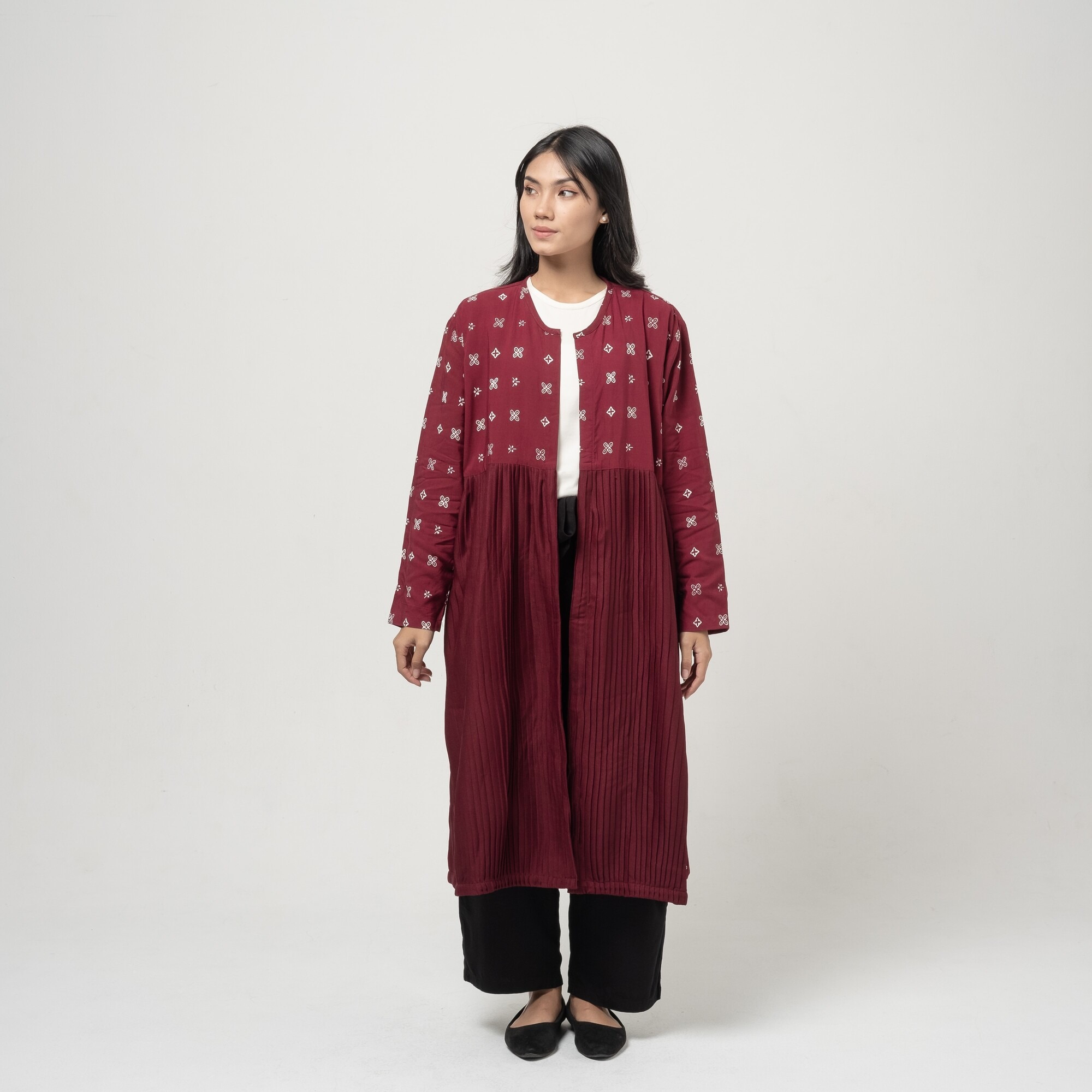 Dama Kara Hapsari Long Outer