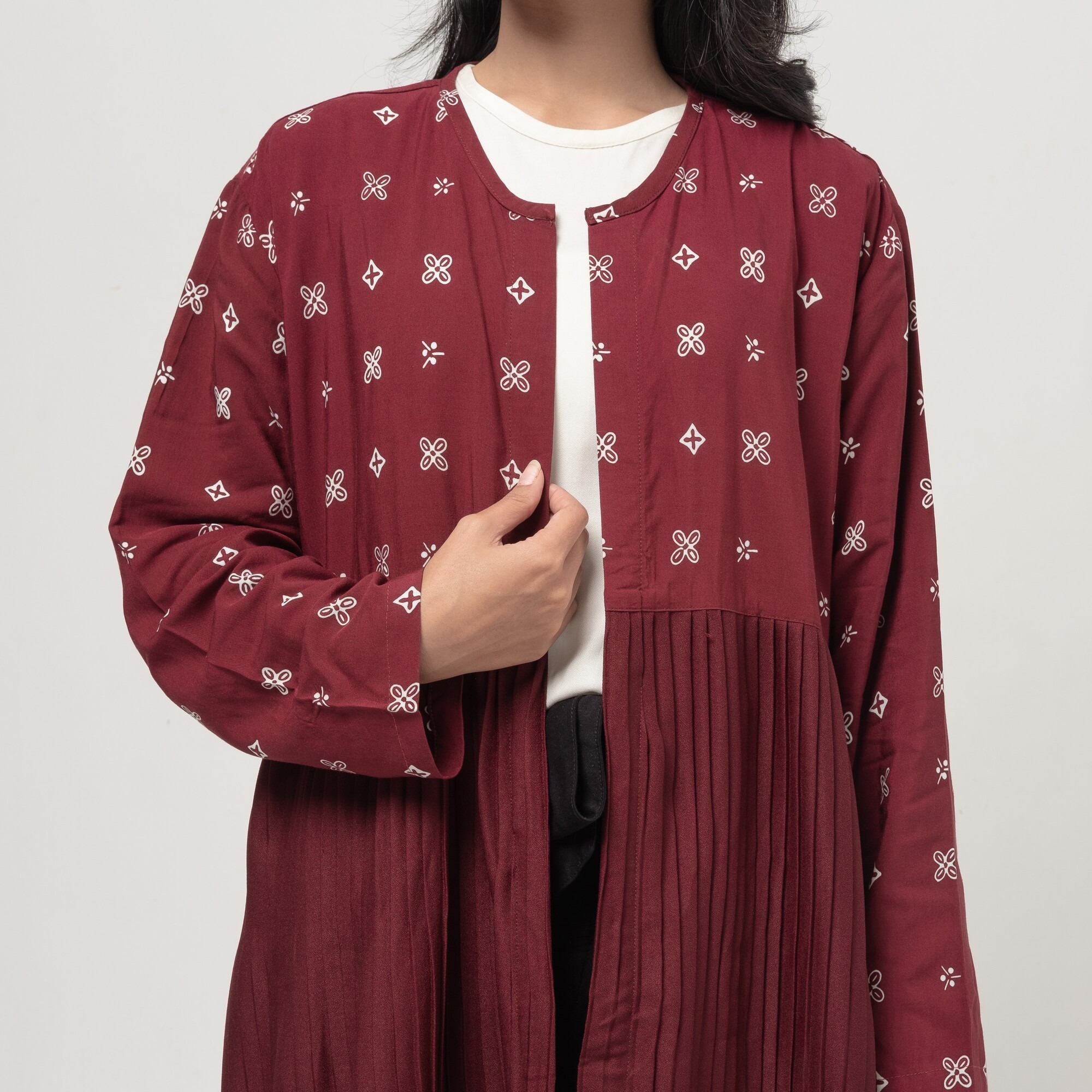 Dama Kara Hapsari Long Outer