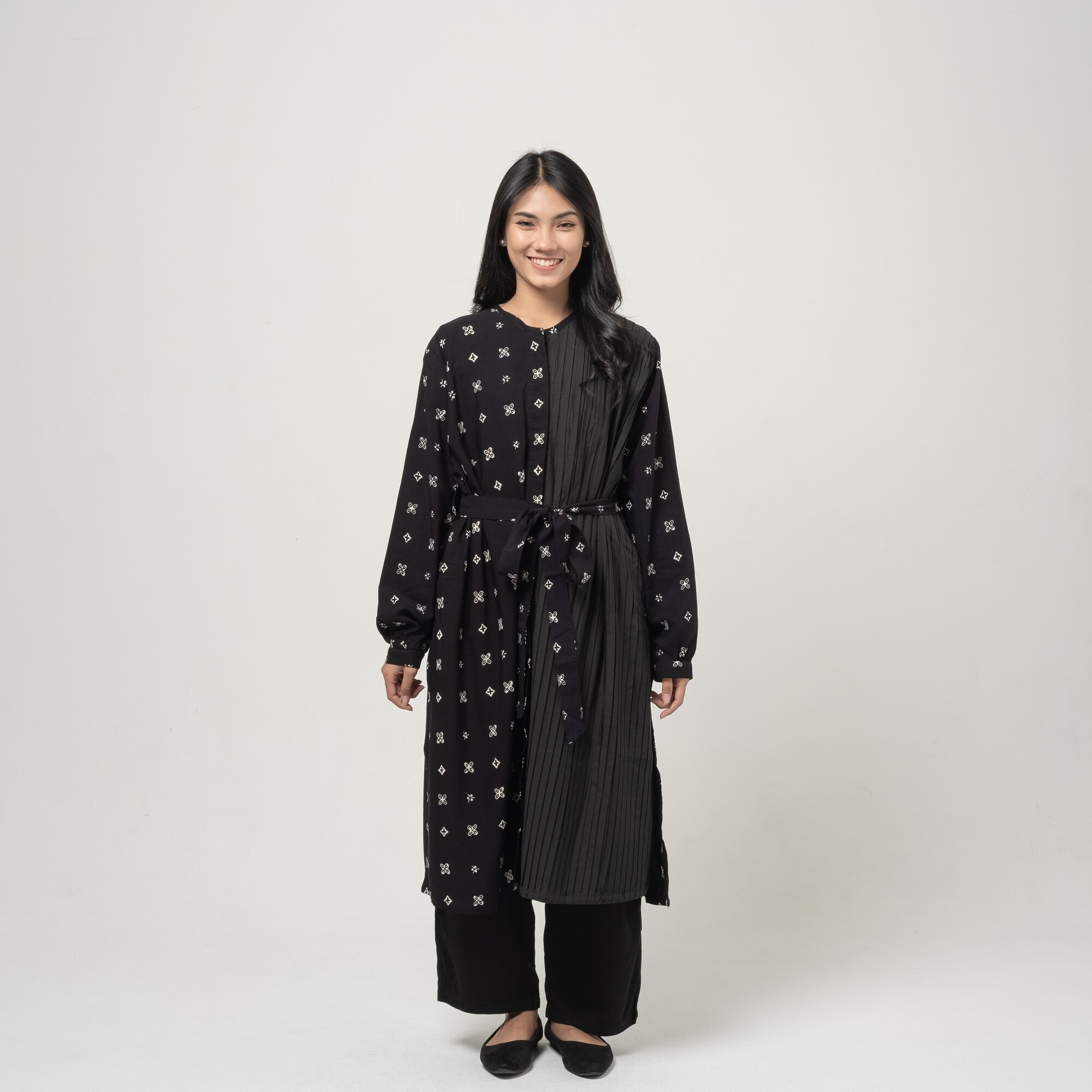 Dama Kara Hapsari Longsleeve