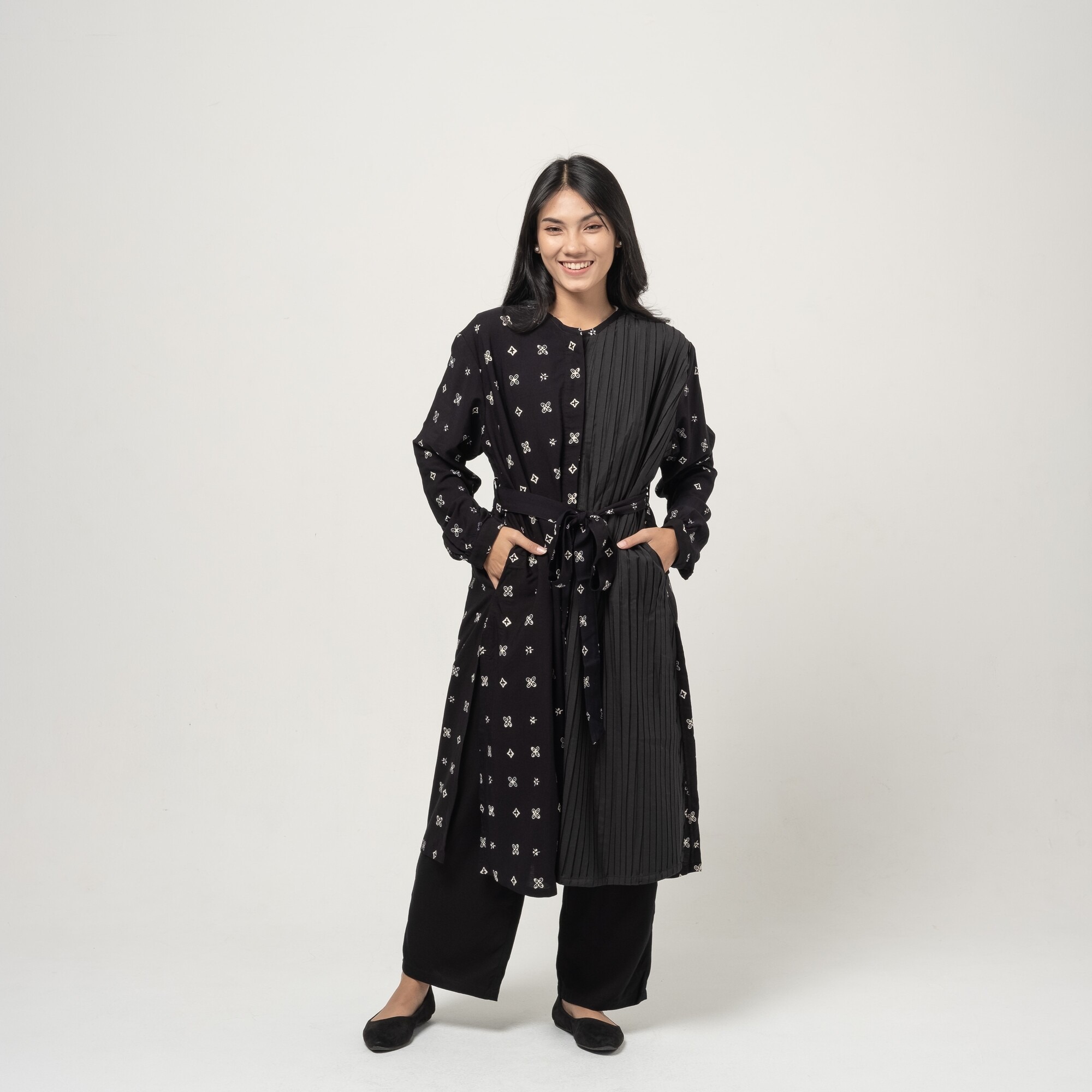 Dama Kara Hapsari Longsleeve