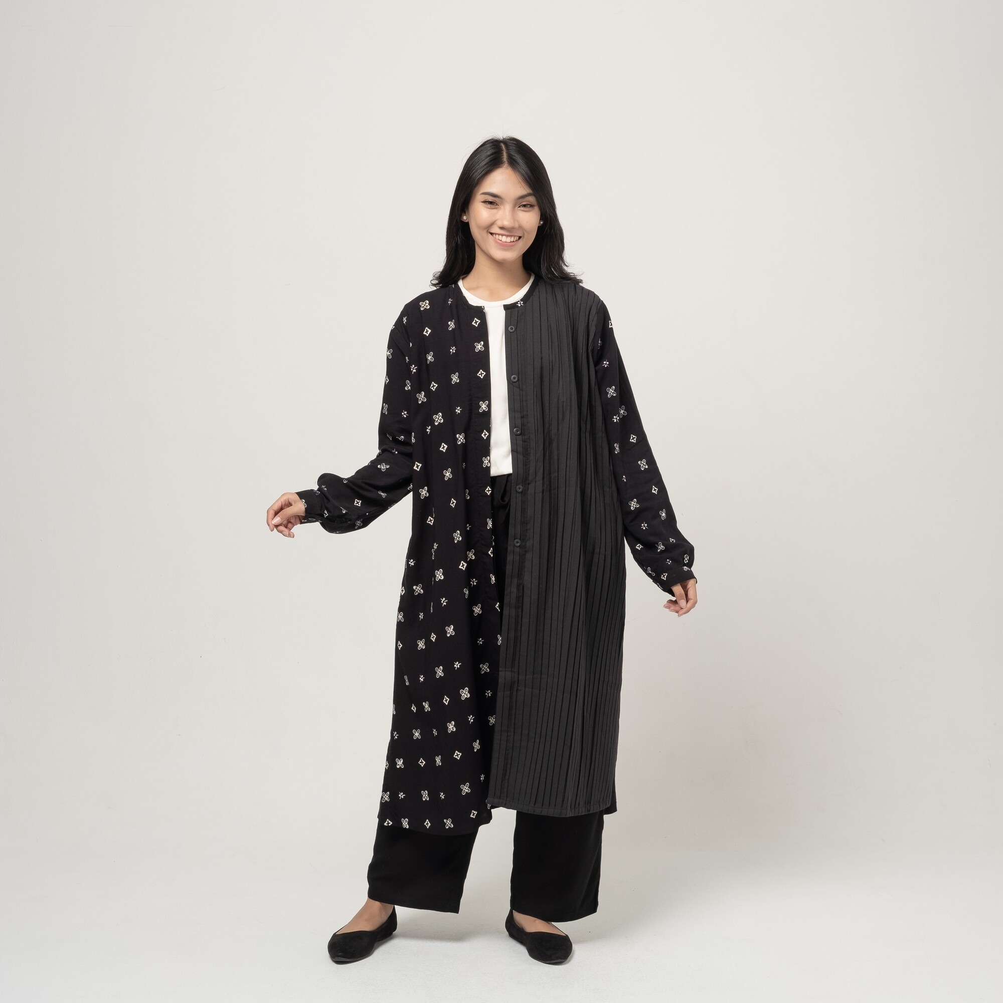 Dama Kara Hapsari Longsleeve