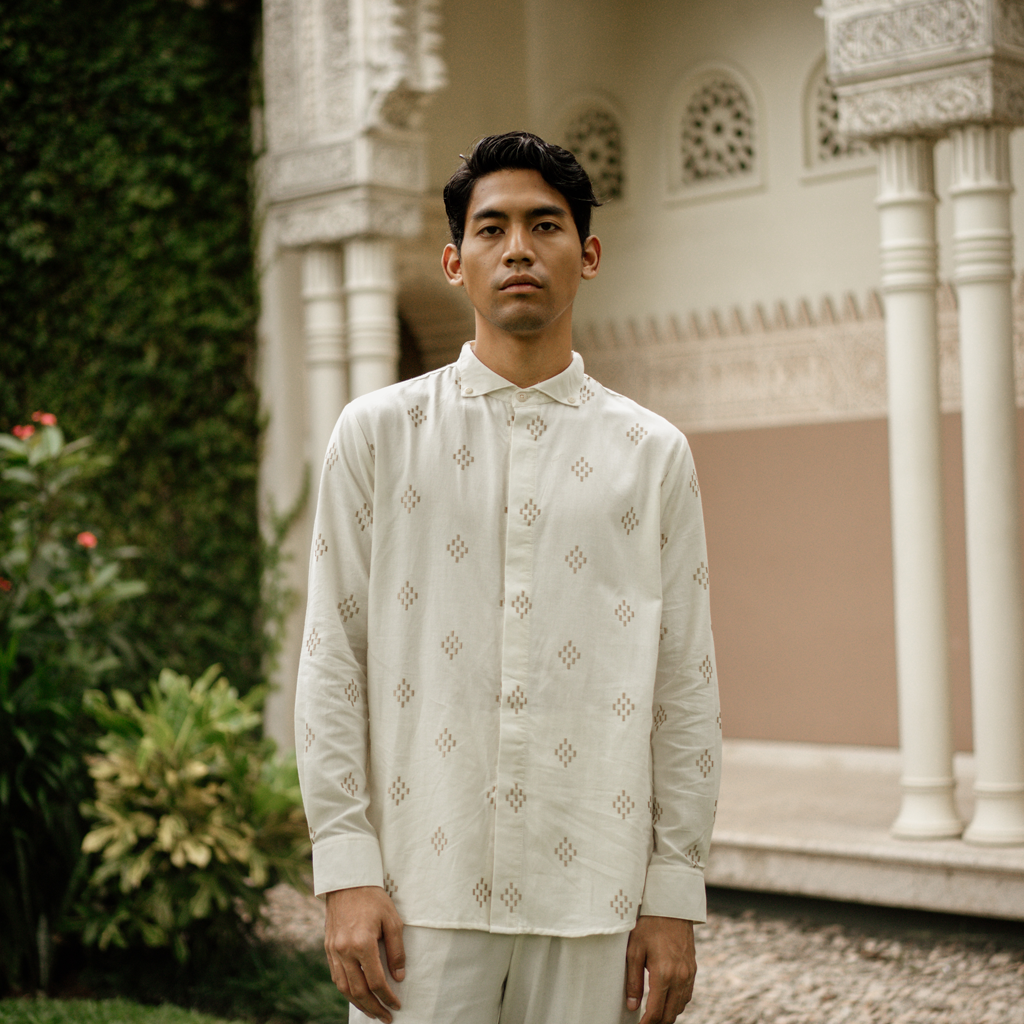 Dama Kara Arkana Embroidery Shirt 